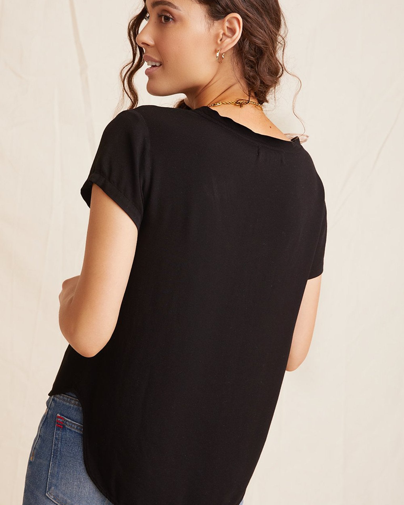 Bella scoop neck sales tee