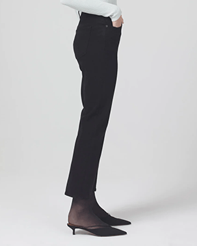 Citizens of Humanity Denim Isola Cropped Bootcut in Plush Black