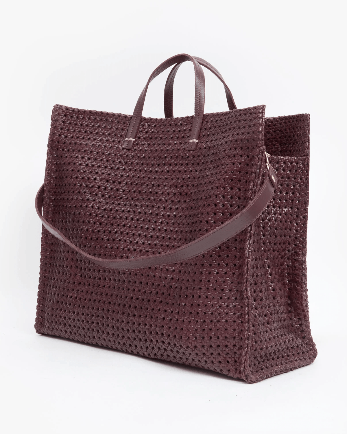 Clare V. Accessories Plum Simple Tote in Plum Rattan