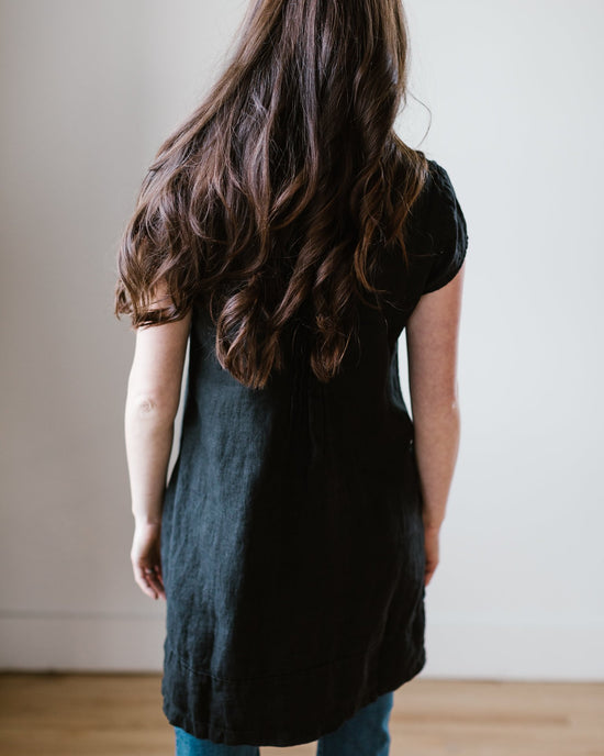 CP Shades Cap Sleeve Regina in Black HW Linen Twill 