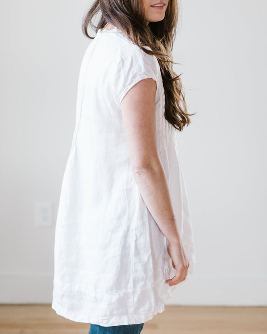 CP Shades Cap Sleeve Regina in White HW Linen Twill 
