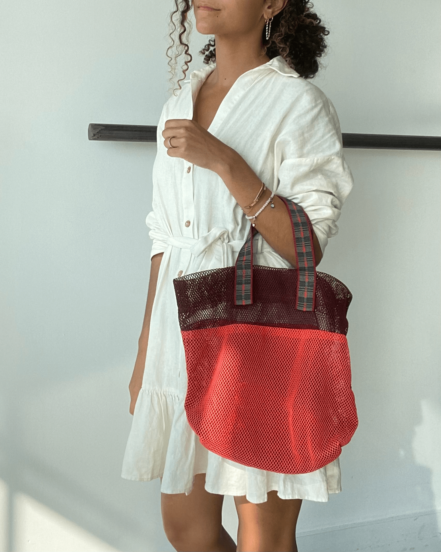 Small Mesh Bag in Burgundy/Red