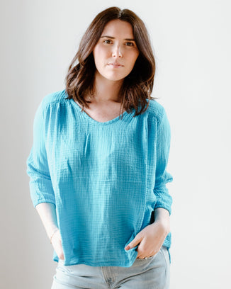 Felicite Apparel Clothing Venice Top in Carnival
