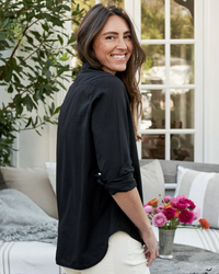 Frank & Eileen Eileen Button Up Featherweight in Black 