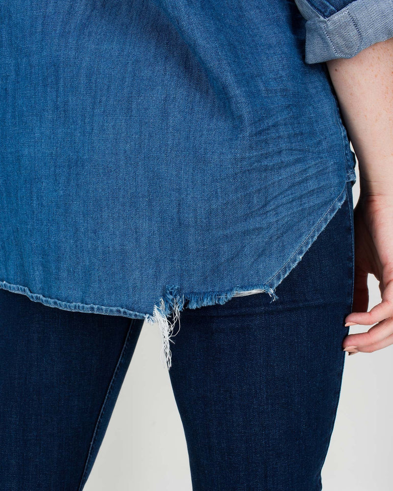 Frank & Eileen Tops Eileen Relaxed Button Down In Distressed Vintage Wash