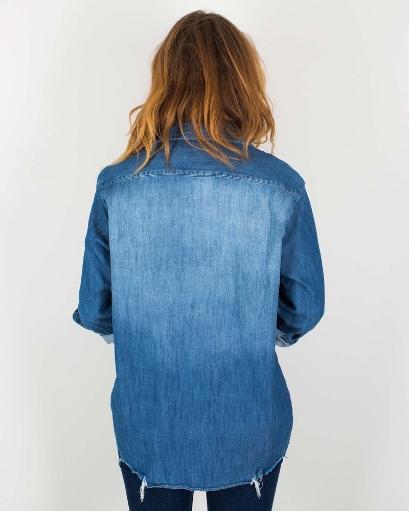 Frank & Eileen Tops Eileen Relaxed Button Down In Distressed Vintage Wash