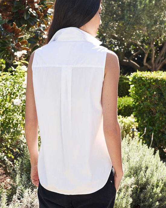 Frank & Eileen Fiona Button Up in White 