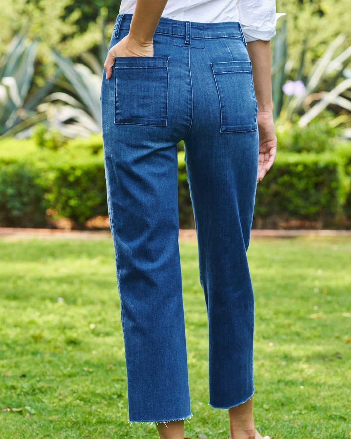 Frank & Eileen Clothing Kinsale in 1977 Medium Wash w/ Grinding