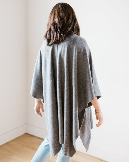 Margaret O'Leary Clothing Cashmere Cape in Pewter