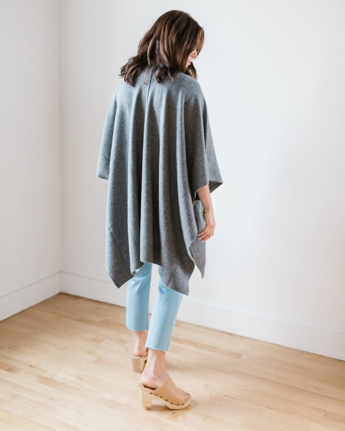 Margaret O'Leary Clothing Cashmere Cape in Pewter