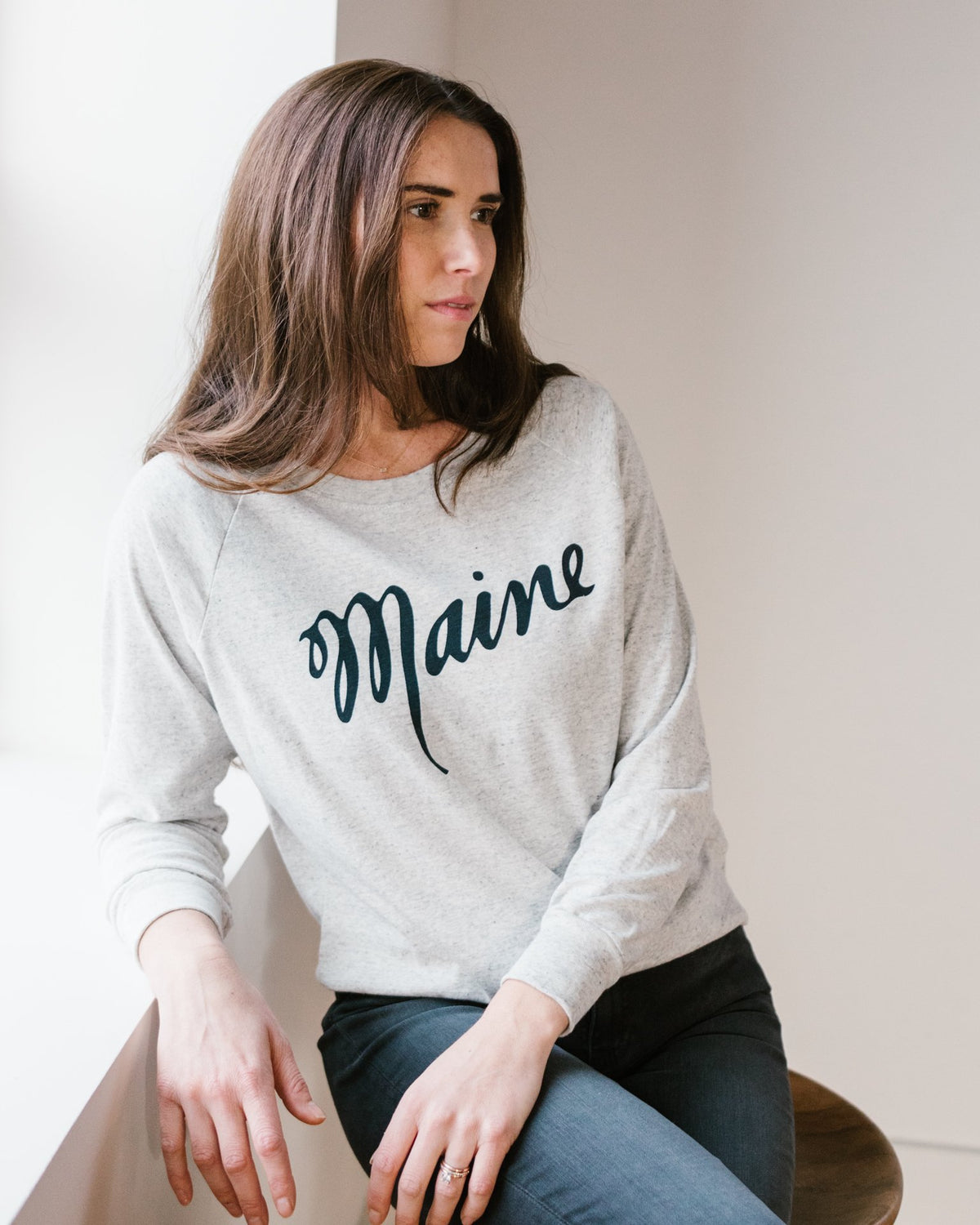 Milo in Maine Clothing Script Maine Raglan Pullover in Off White