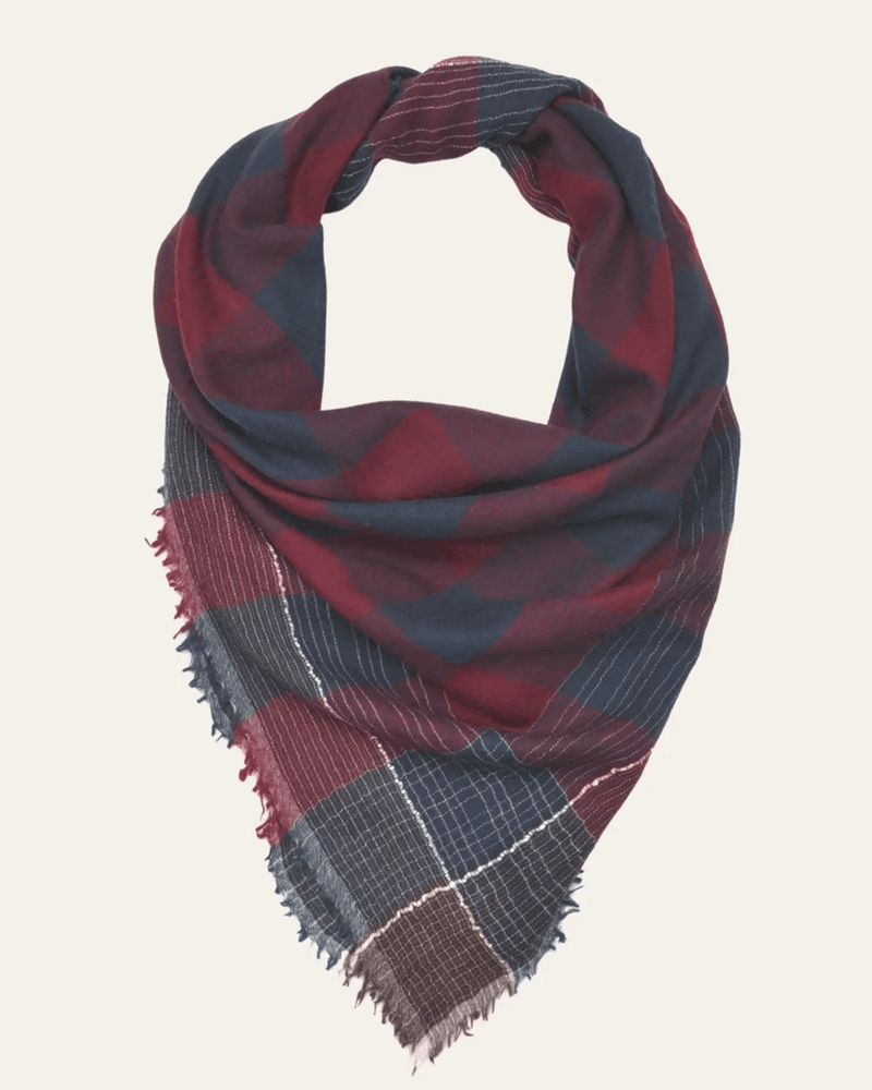 Mois Mont Accessories Burgundy No 621 Large Plaid Wool Sqr Scarf in Burgundy
