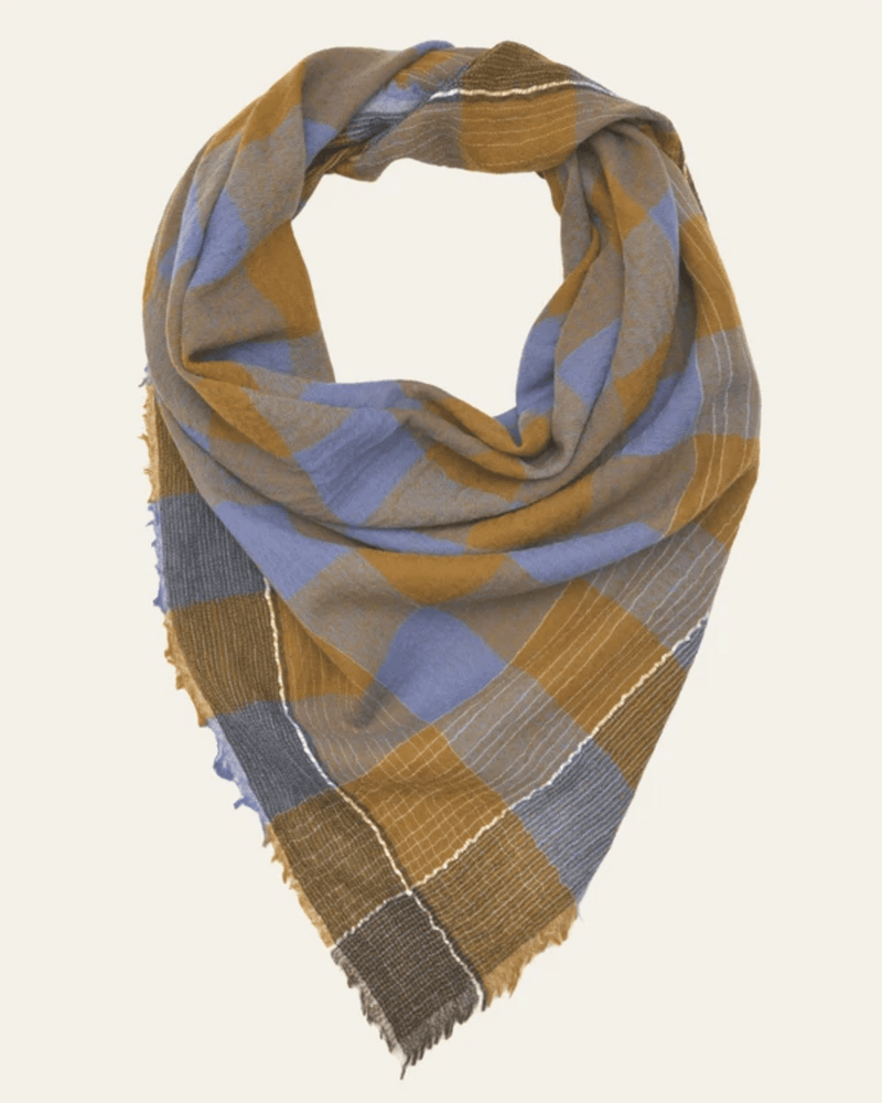 No 621 Large Plaid Wool Sqr Scarf in Parisian Blue