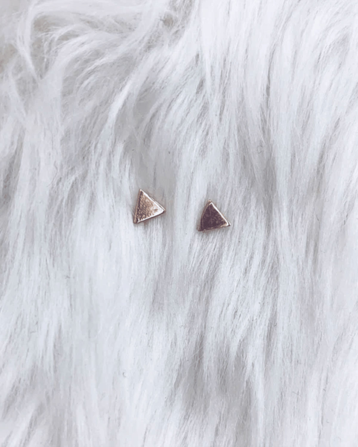 Nashelle Lucky Mini Triangle Posts in Silver