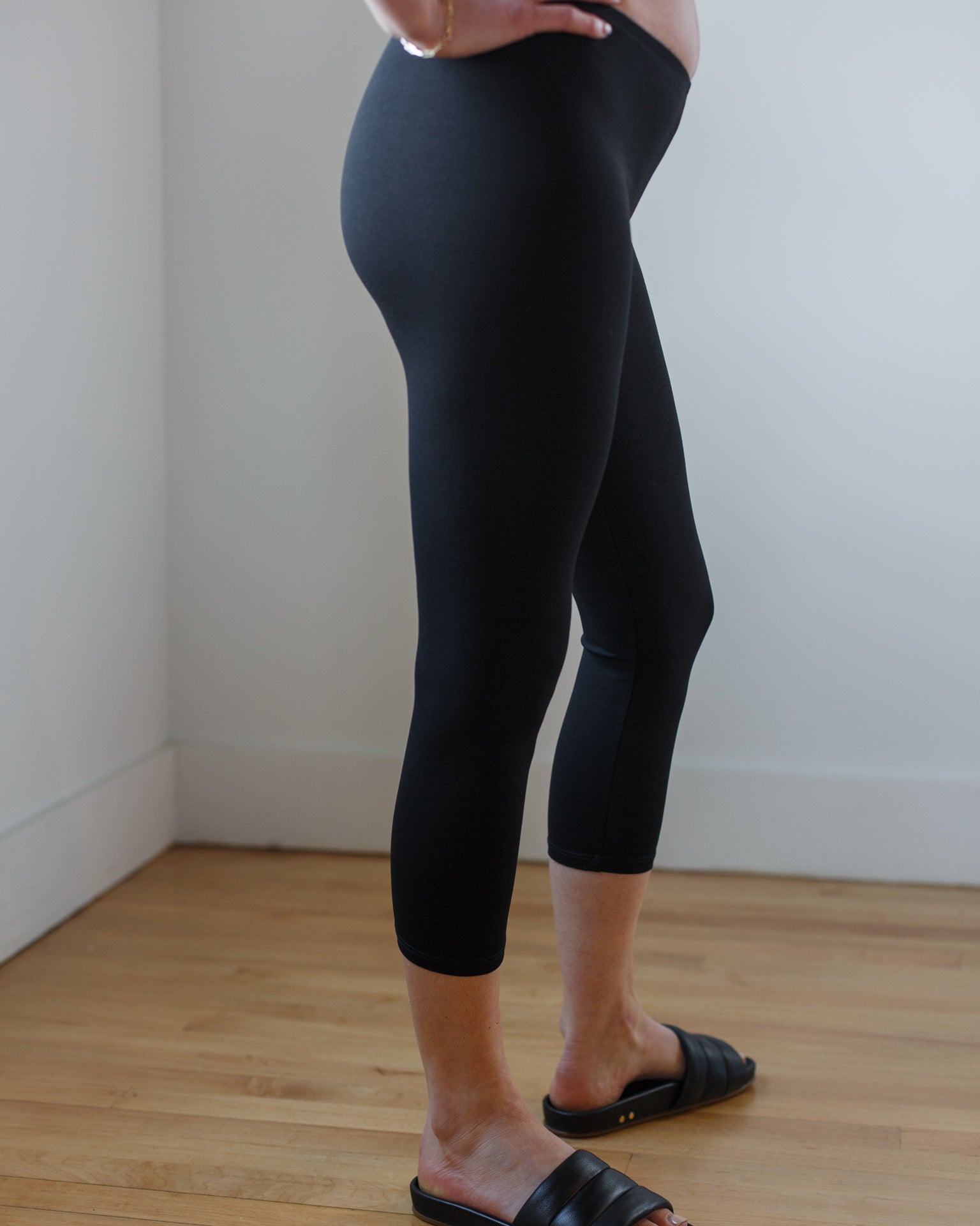 Only Hearts Cropped Legging in Black- Bliss Boutiques