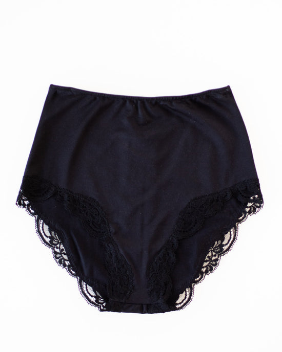 Only Hearts Del w/ Lace High Cut Brief in Black 
