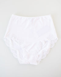 Only Hearts Del w/ Lace High Cut Brief in White 