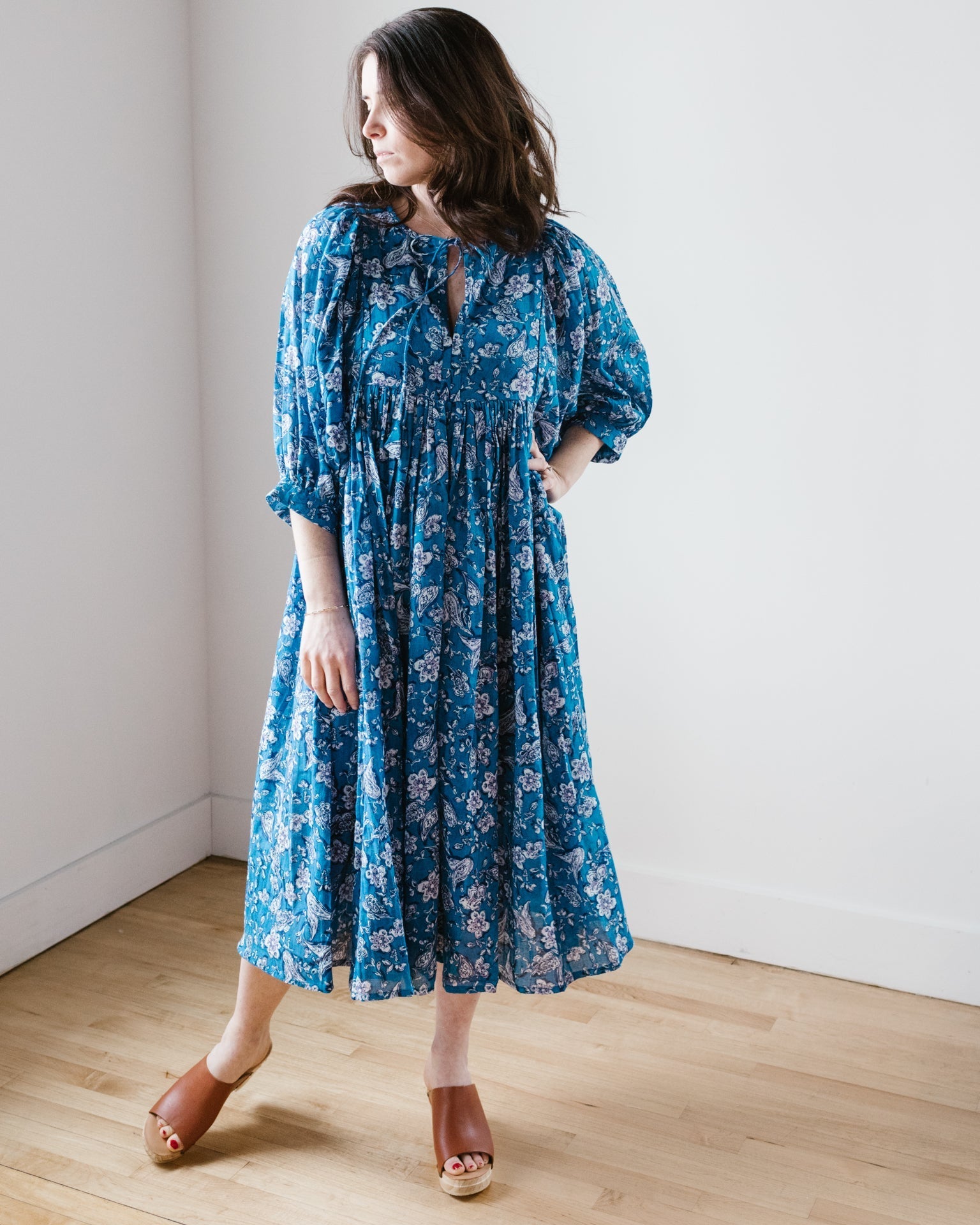Sundry Blouson Sleeve Midi in Perrin Paisley- Bliss Boutiques
