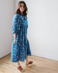 Sundry Clothing Blouson Sleeve Midi in Perrin Paisley
