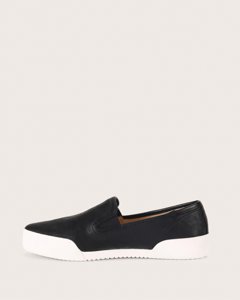 Mia slip on sneakers hotsell