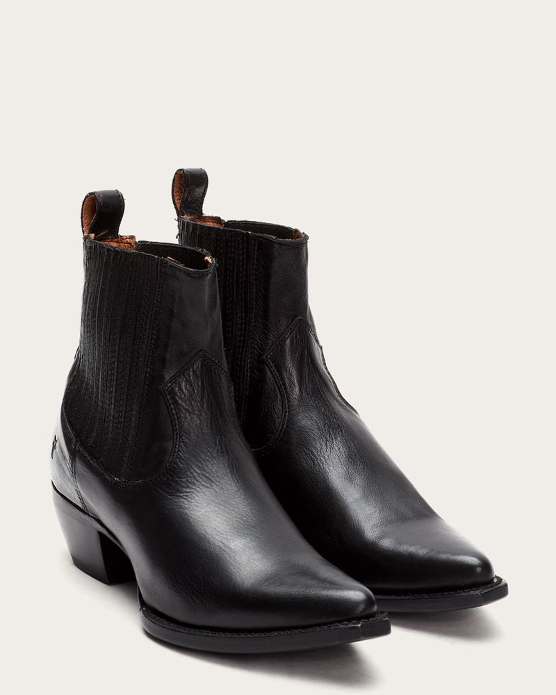The Frye Company Shoes Sacha Chelsea in Black