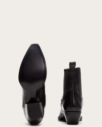 FRYE Sacha Chelsea in Black 