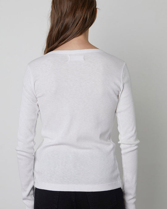 Velvet by Graham & Spencer Clothing Bayler L/S Fitted Tee in White