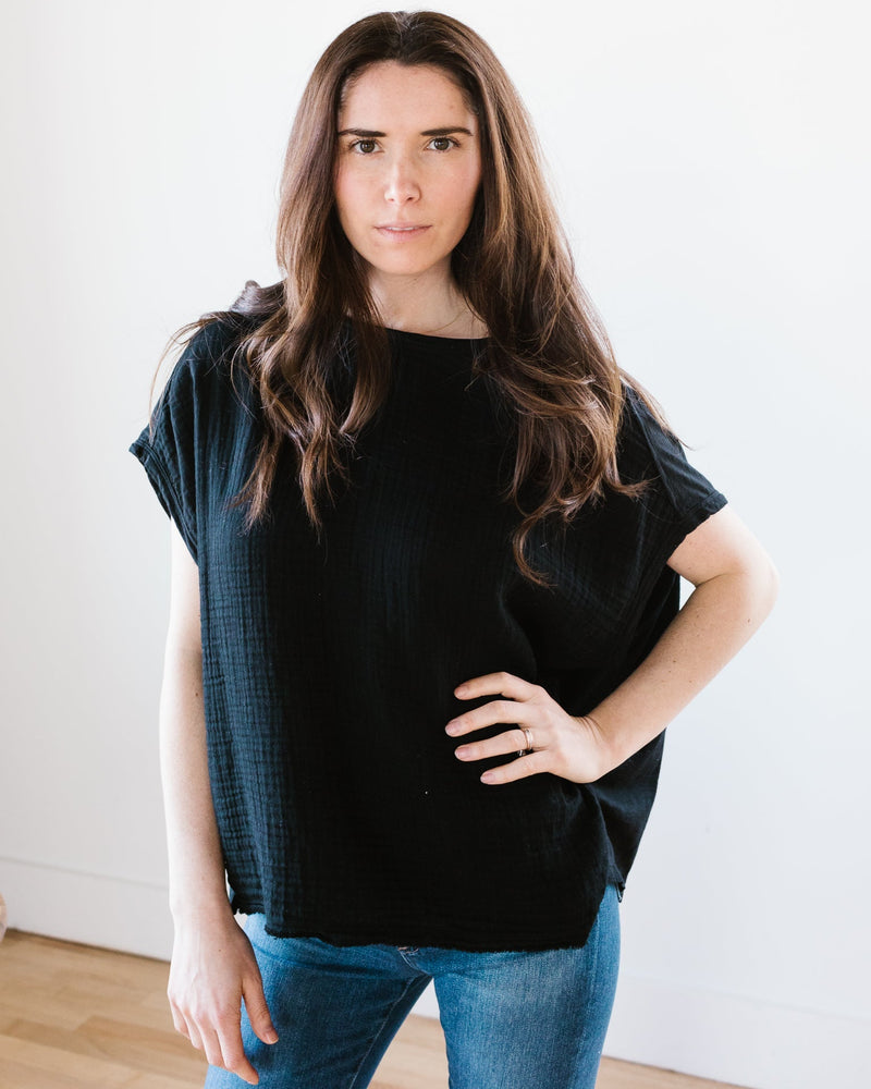 Velvet by Graham & Spencer Clothing Cora S/S Wide Tee in Black