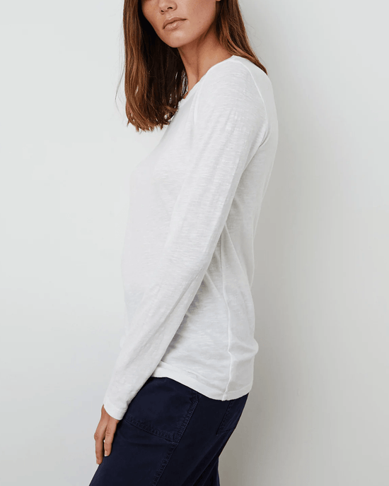 Velvet by Graham & Spencer Lizzie L/S Crew in White 