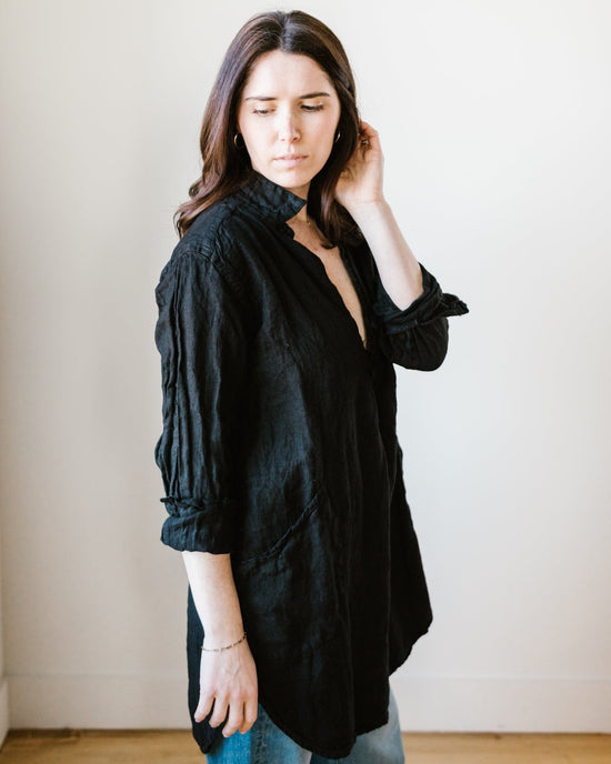 CP Shades Teton in Black Heavy Weight Linen Twill 
